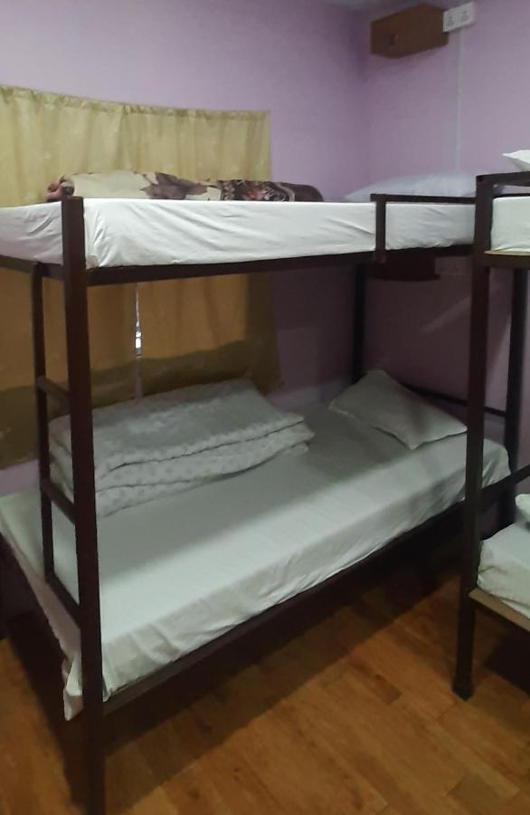 Margik Backpackers Hostel Pokhara Extérieur photo