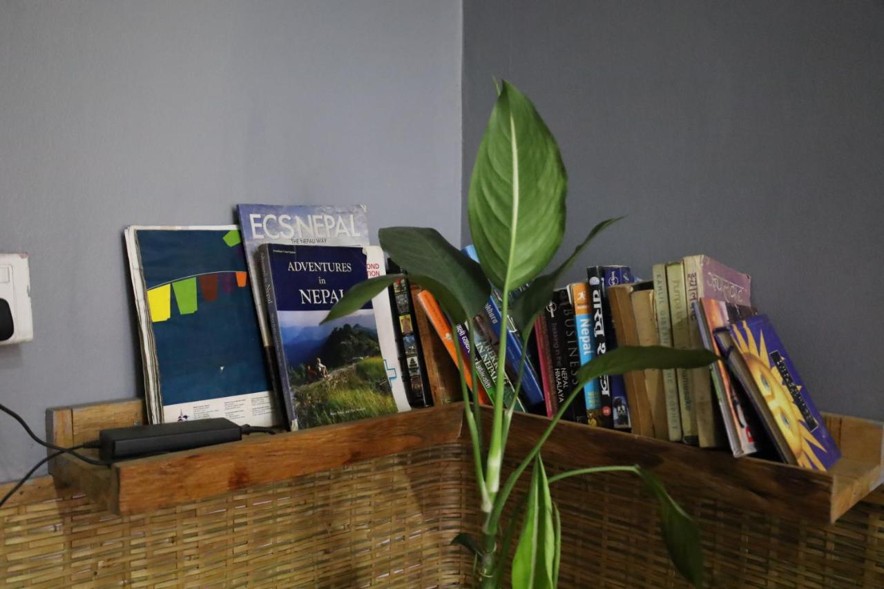 Margik Backpackers Hostel Pokhara Extérieur photo