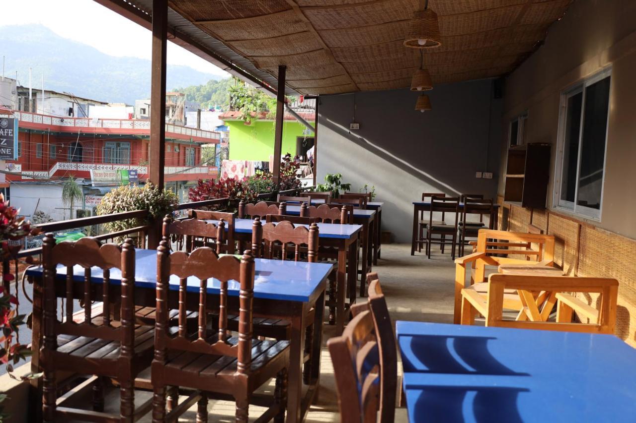 Margik Backpackers Hostel Pokhara Extérieur photo
